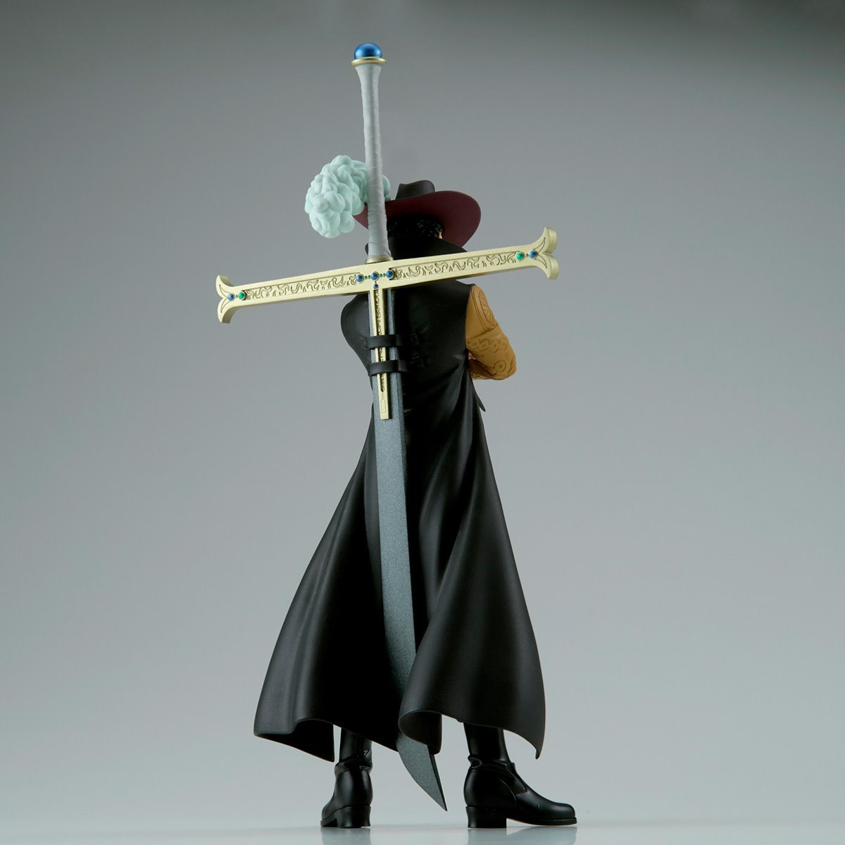 One Piece - Dracule Mihawk DXF The Grandline Series Extra (Banpresto)